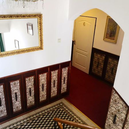 Hotel Anton Praha Bagian luar foto